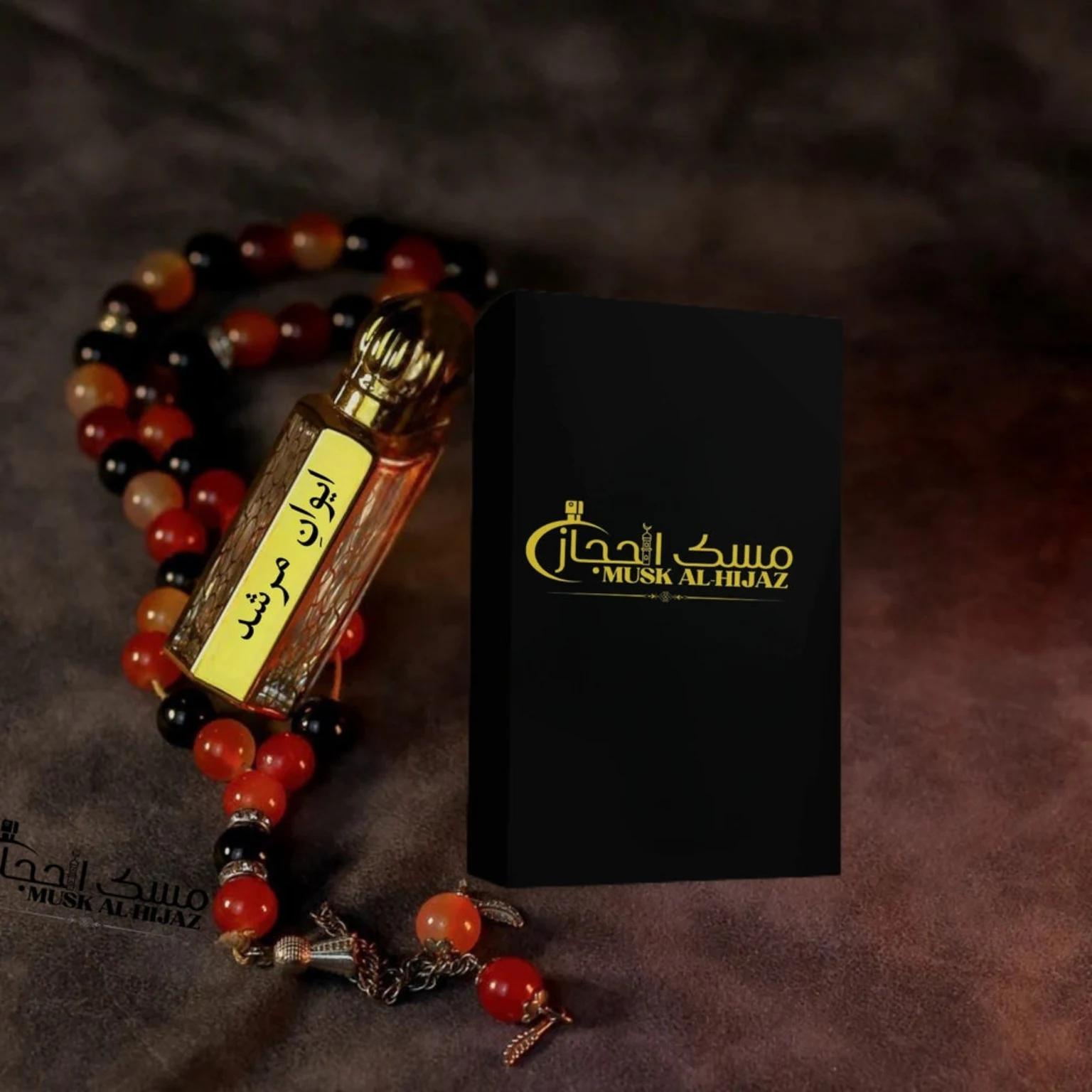 Aiwan-e-Murshid attar with box and tasbeeh